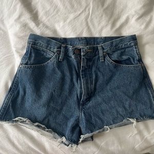 Wrangler vintage jean shorts